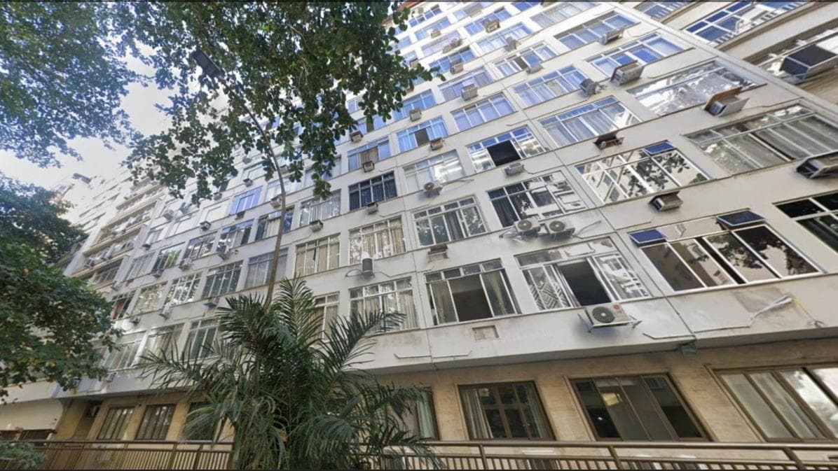 APARTAMENTO 203, DO EDIFÍCIO COUNTRY, LOCALIZADO NA RUA PAULA FREITAS 32, COPACABANA, RIO DE JANEIRO/RJ, COM APROXIMADAMENTE 38M².
