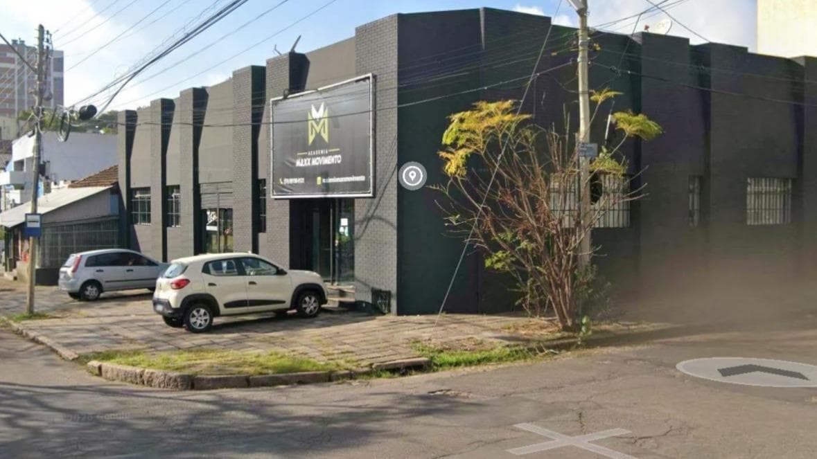 DOIS IMÓVEIS CONTÍGUOS SITUADOS NA RUA VISCONDE DE PELOTAS, Nº 407 (311,25M²) E Nº 417 (367,50M²), TOTALIZANDO ÁREA DE 678,75M²,  BAIRRO PASSO DA AREIA, PORTO ALEGRE/RS.