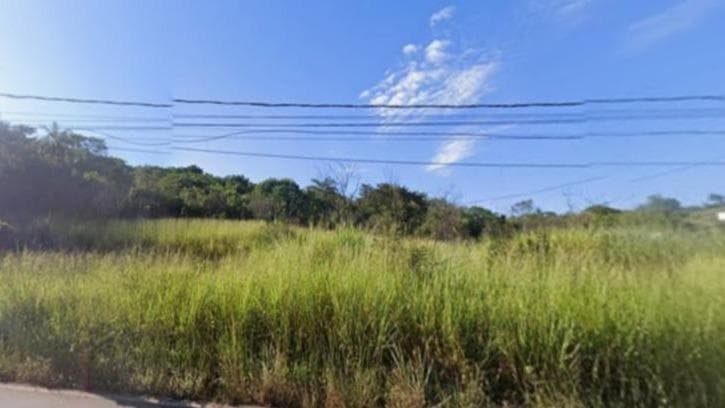 TERRENO COM ÁREA DE 6 HECTARES, SITUADO NO LUGAR DENOMINADO RETIRO DA BELA VISTA OU MADRUGADA, NA AVENIDA BEIRA RIO, AO LADO ESQUERDO NO N. 4401, KM 6 DA RODOVIA MG-020, BAIRRO CÓRREGO FRIO, SÃO BENEDITO, SANTA LUZIA/MG.