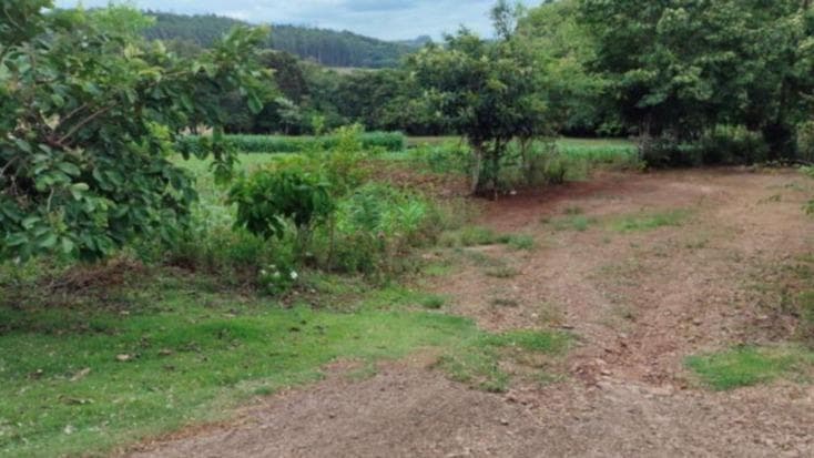 LOTE RURAL Nº 178, DA GLEBA 33-AM DO NÚCLEO AMPÉRE, COM UMA ÁREA TOTAL DE 29.000M², DA COLÔNIA MISSÕES DO MUNICÍPIO DE SANTA IZABEL DO OESTE/PR. 