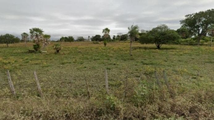 IMÓVEL RURAL DENOMINADO RUMO, COM ÁREA DE 437.670,00M2, LOCALIZADO NA VILA DE TOCOS, CAMPOS DOS GOYTACAZES/RJ