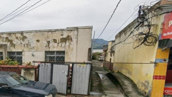 CASA 07, NA RUA BENTO GONÇALVES, N°155, ENGENHO DE DENTRO, RIO DE JANEIRO/RJ. 
