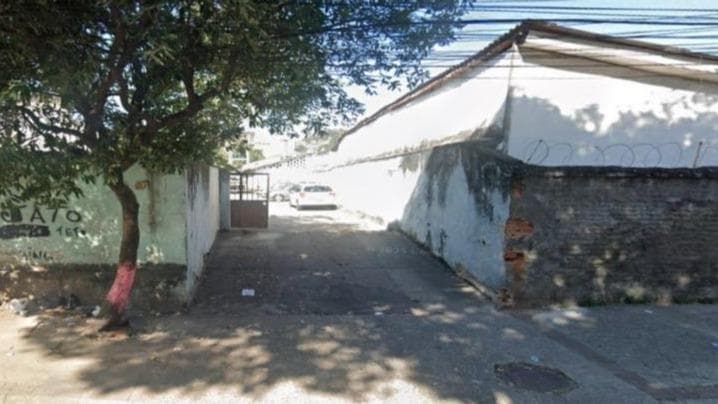 IMÓVEL NA RUA FREI CANECA Nº 328, COM 4.740M², (COM ENTRADA PELA RUA SENHOR DE MATOSINHOS, Nº 117) CIDADE NOVA, RIO DE JANEIRO/RJ. 