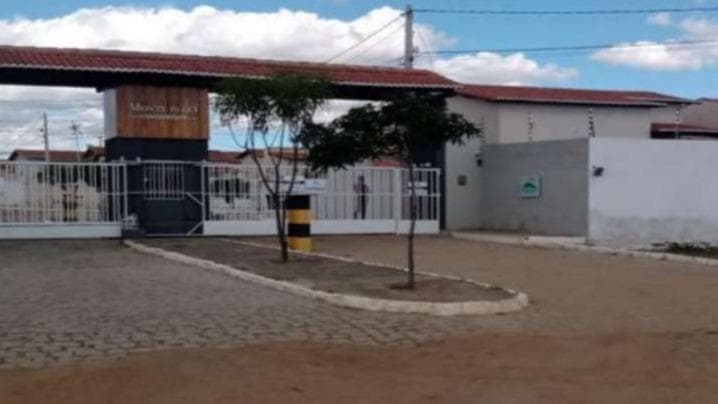 LOTE Nº 59, COM ÁREA 200M², DO LOTEAMENTO FECHADO CONDOMÍNIO MONTE BELO, SITUADO ÀS MARGENS DA BR-427 (KM 2), BAIRRO DR. SÍLVIO BEZERRA DE MELO, CURRAIS NOVOS/RN.  — foto 1 de 3