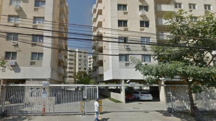 APARTAMENTO Nº 410, BLOCO 06, NO CONDOMÍNIO FACILE, SITUADO NA ESTRADA SANTA EFIGÊNIA Nº 101, BAIRRO TAQUARA, REGIÃO DE JACAREPAGUÁ, RIO DE JANEIRO/RJ.